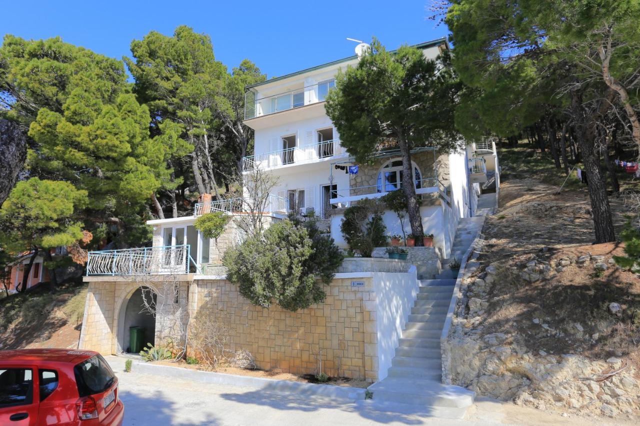 Rooms with a parking space Brela, Makarska - 17281 Exteriör bild