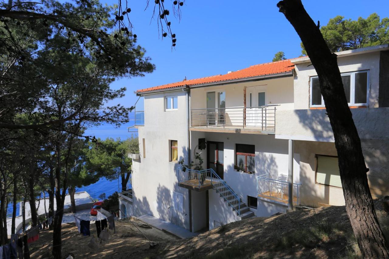 Rooms with a parking space Brela, Makarska - 17281 Exteriör bild